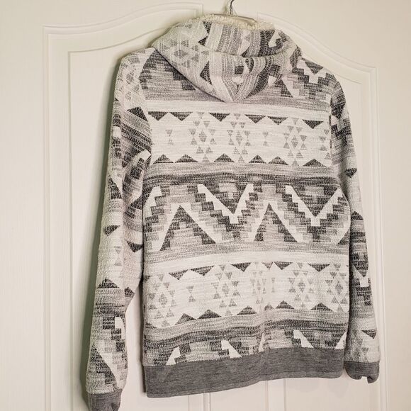 Soho Threads Jacket  - Picture 5 of 6